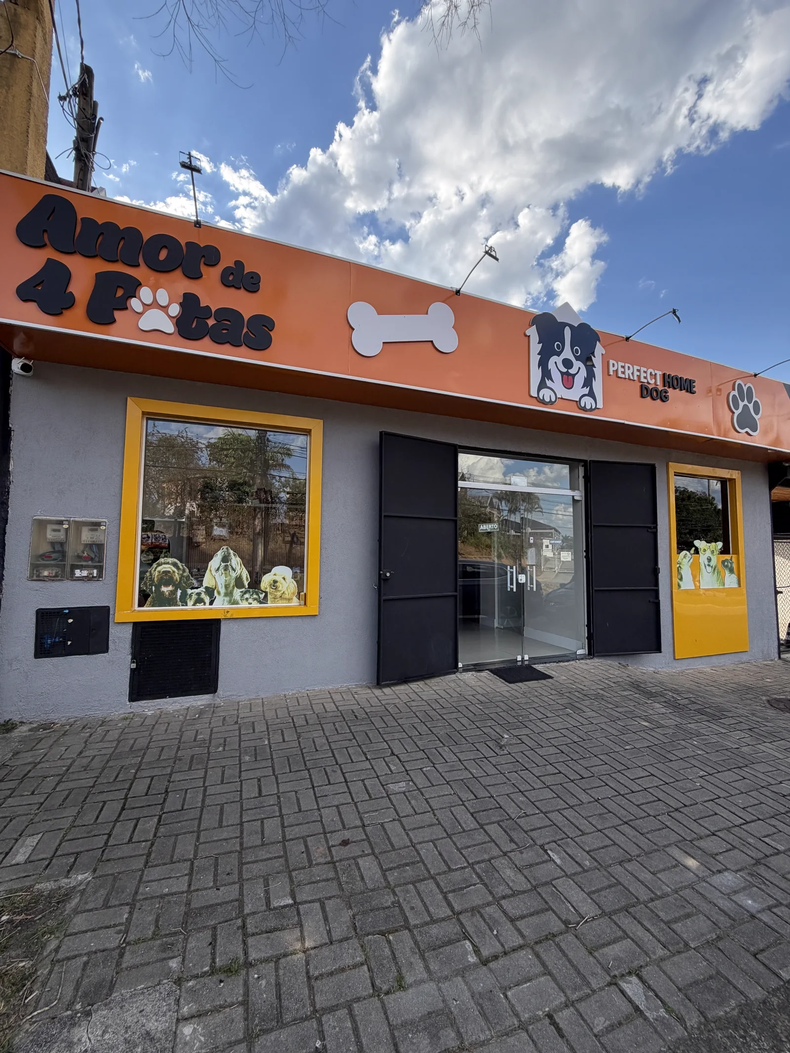 Fachada da Perfect Home Dog, no Urbanova